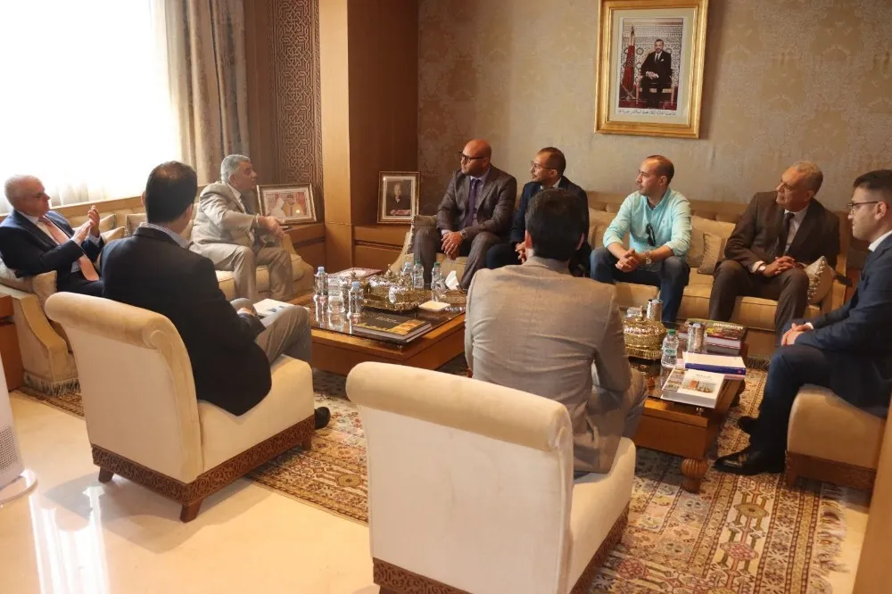 صورة طلبة من كلية الحقوق/الجديدة بالمحكمة الدستورية