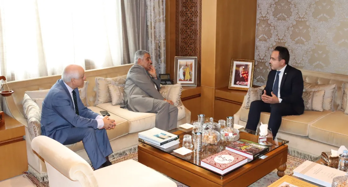 صورة النشاط المحكمة الدستورية تستقبل المدير الإقليمي لليونسكو