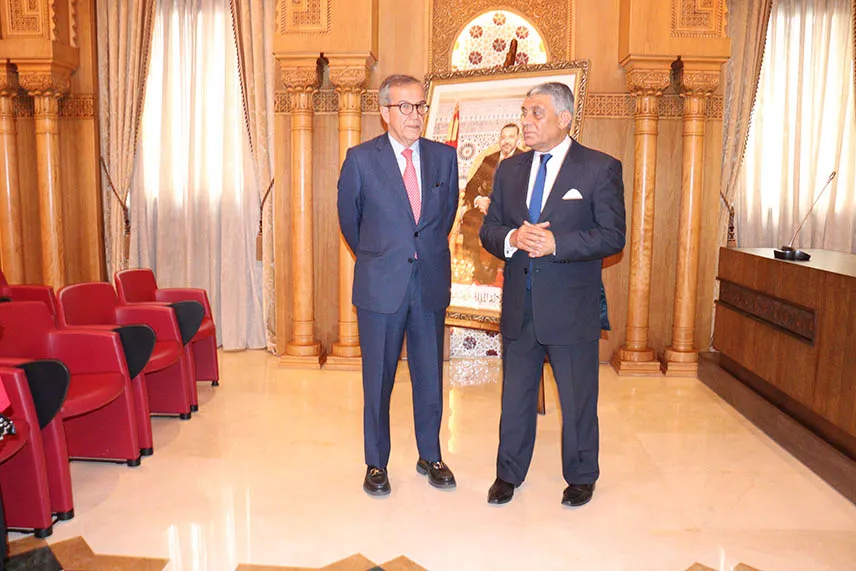 صورة زيارة السيد Martin Bermudez مستشار بمجلس الدولة بكولومبيا للمحكمة الدستورية